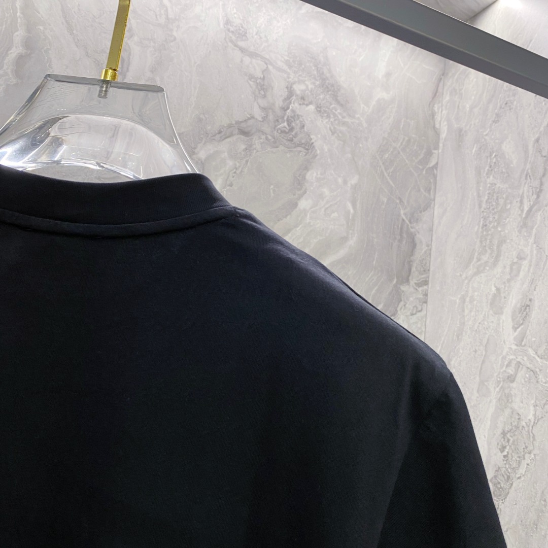 蒙口 2026夏装新款男女同款👫短袖T恤，！定制专属纯棉面料，定制原版工艺螺纹，胸前重工字母logo工艺