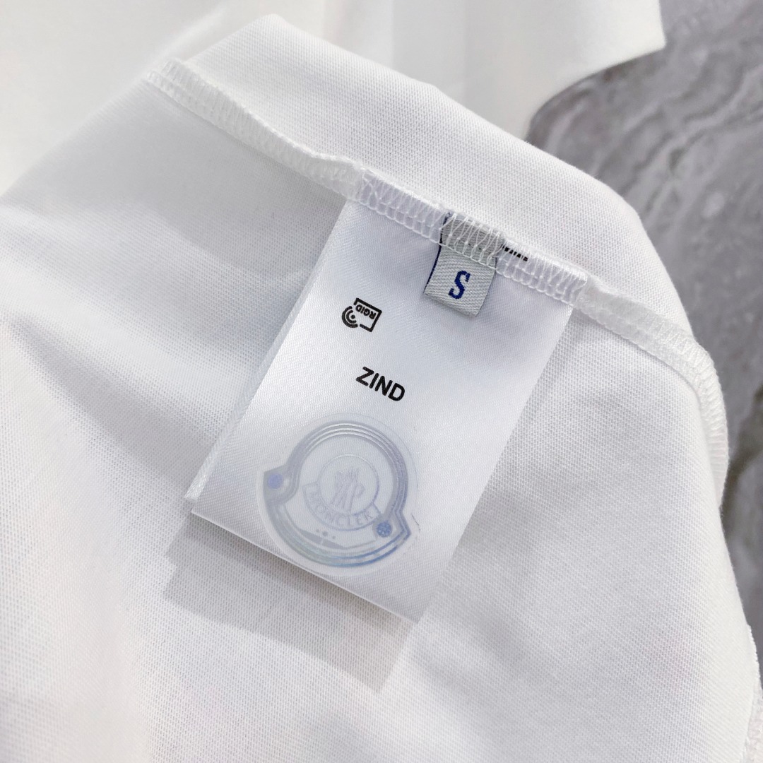 蒙口 2026夏装新款男女同款👫短袖T恤，！定制专属纯棉面料，定制原版工艺螺纹，胸前重工字母logo工艺