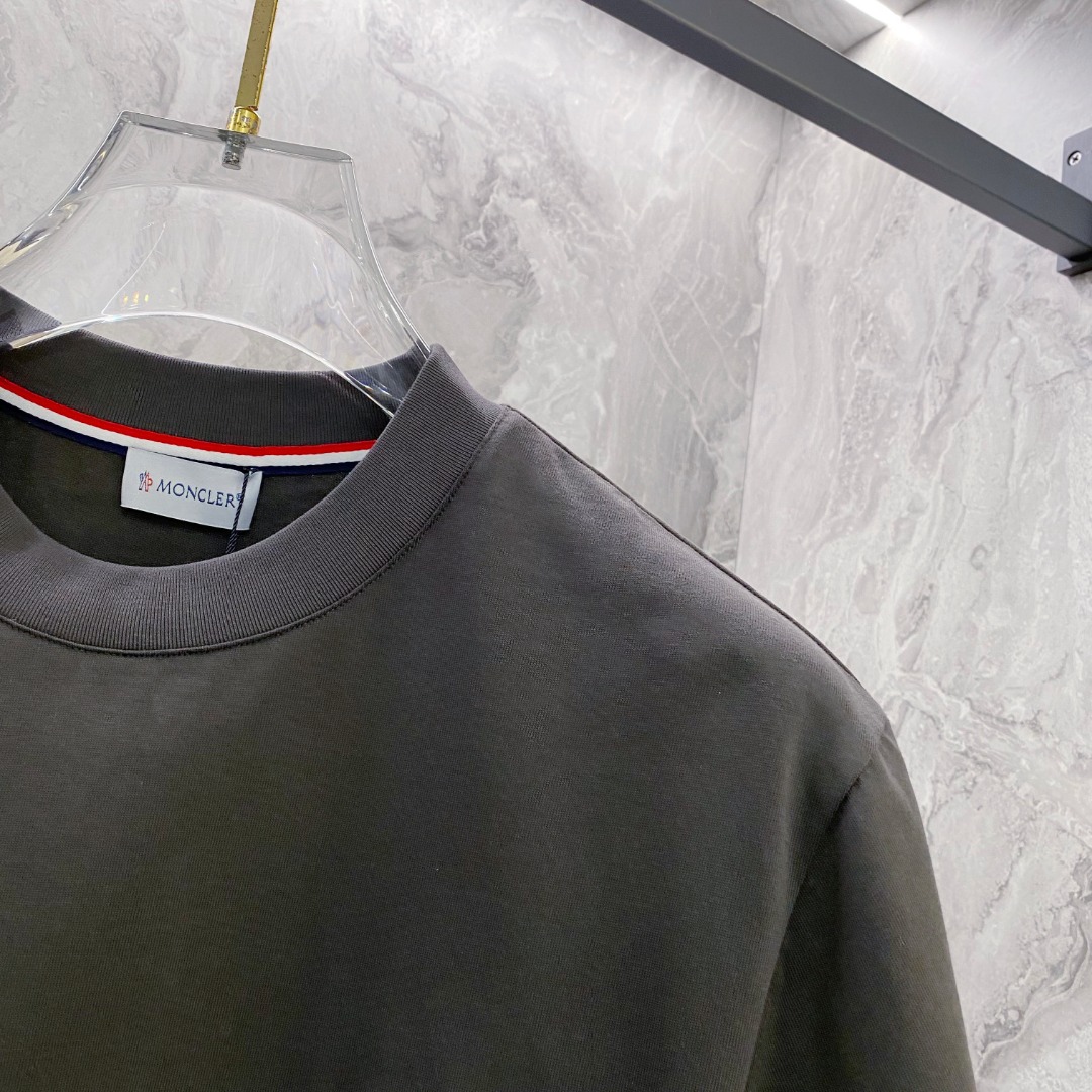 蒙口 2026夏装新款男女同款👫短袖T恤，！定制专属纯棉面料，定制原版工艺螺纹，胸前重工字母logo工艺