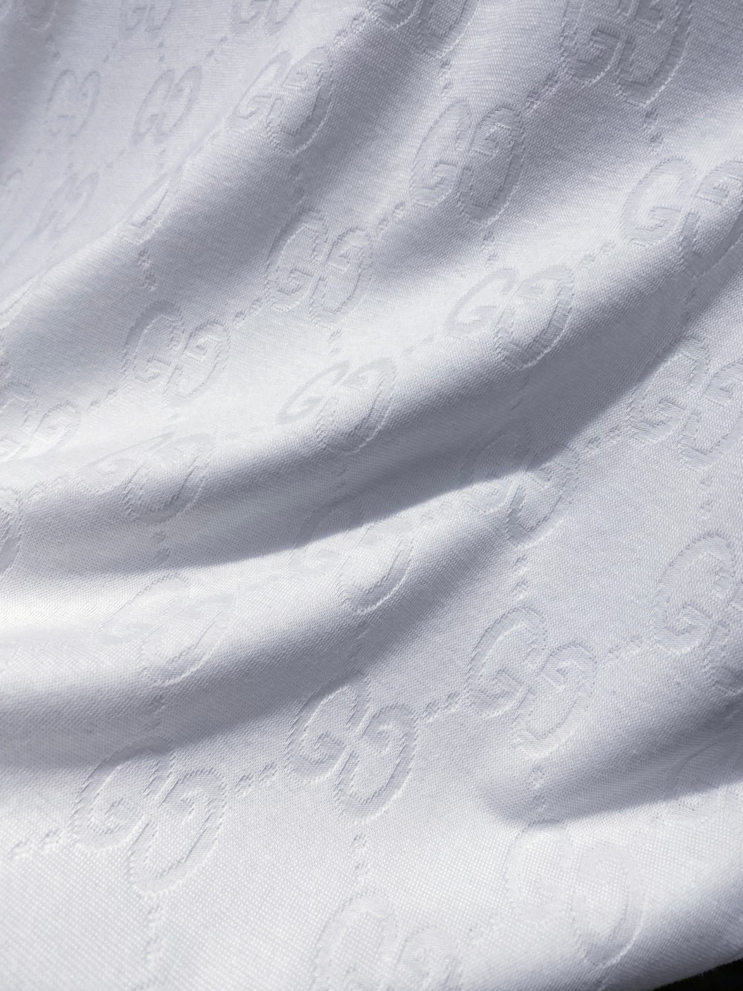 Gucci Cotton Suit with Jacquard Logo - Spring/Summer Collection 11 o 1iqoia2djidhelldovvv5uc9