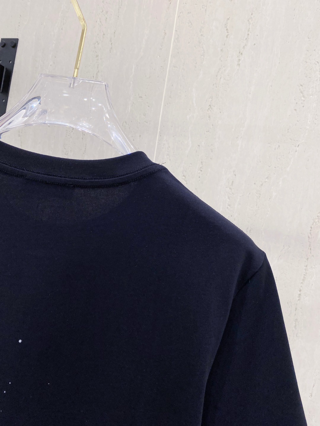 罗意*LOEWE 25SS春夏新款首发专柜最新款短袖圆领T恤 手绘高端订制 设计前卫时尚！品牌logo重