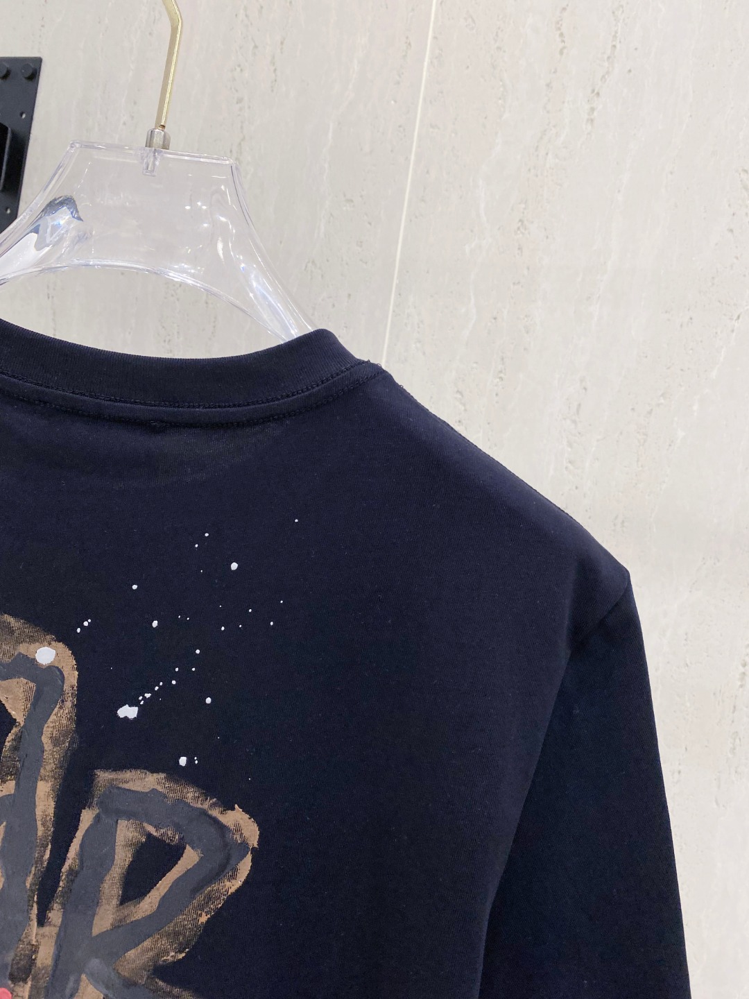 巴黎世*BALENCIAGA 25SS春夏新款首发专柜最新款短袖圆领T恤 手绘高端订制 设计前卫时尚！品