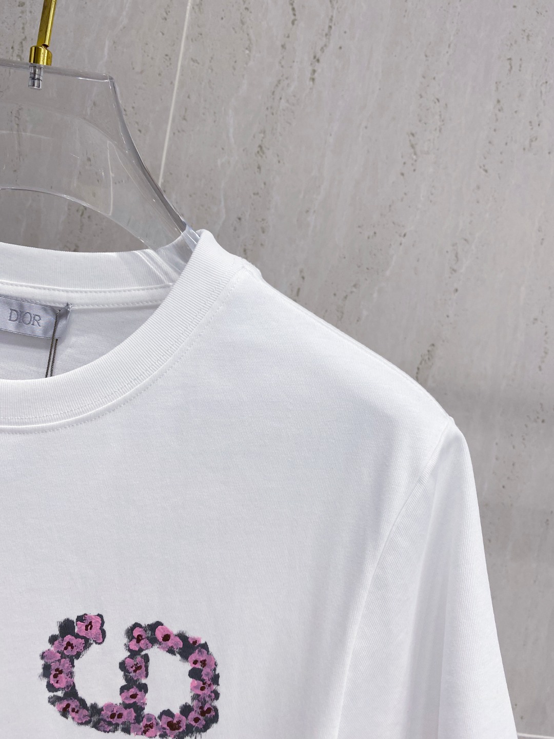 迪*DIOR 25SS春夏新款首发专柜最新款短袖圆领T恤 手绘高端订制 设计前卫时尚！品牌logo重工艺