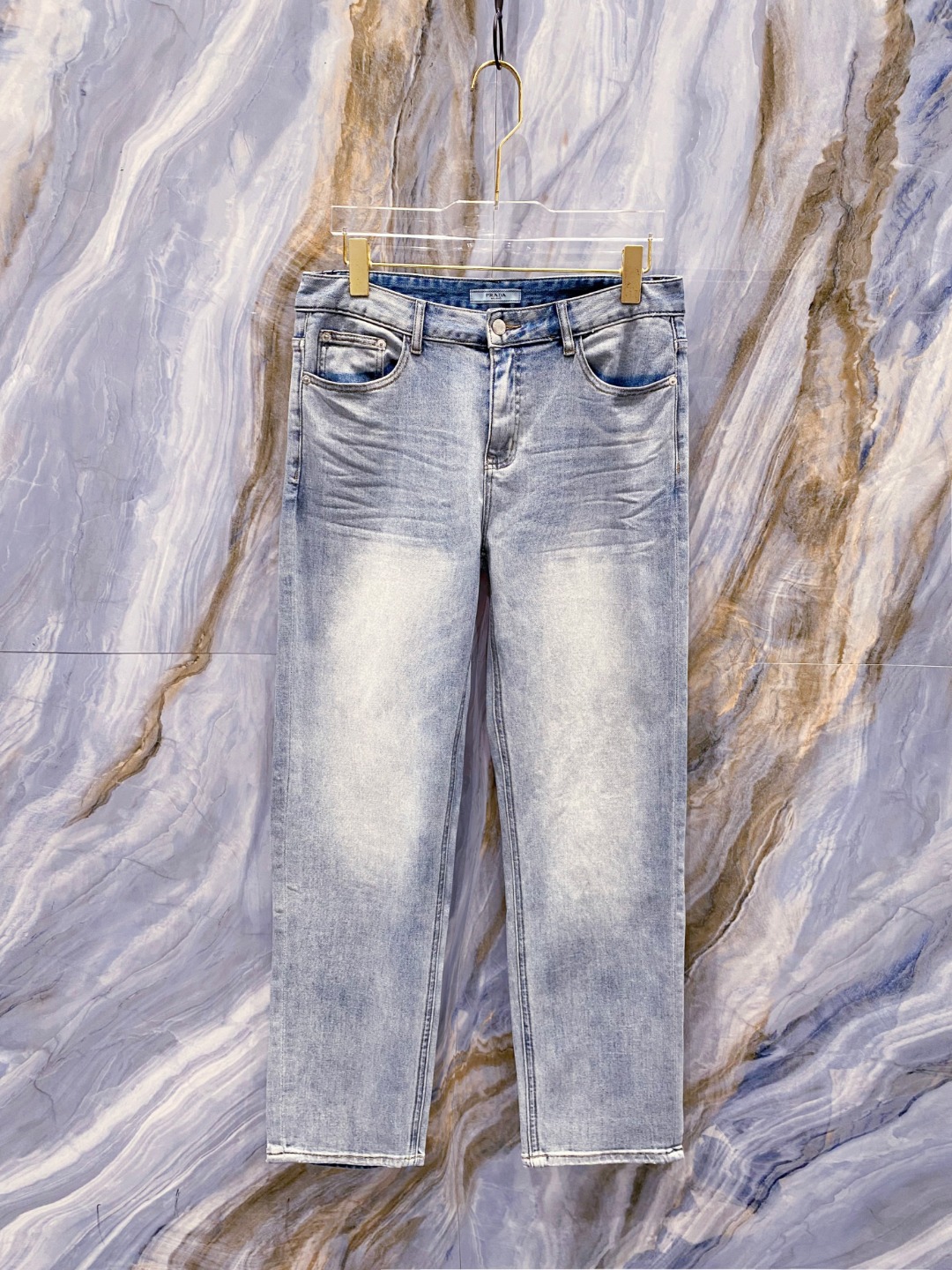 NO:505903,Dior 2025 summer new men's casual jeans, top quality!  Channel orders are sold simultaneously on the official website!  !  Original customized denim cotton material!  Suitable for casual/formal outfits ~ the best for daily commuting!  !  Size 29-38 (no 3537), Dior, jeans, alexander wang19860909迪奥 2025夏新款男士休闲牛仔裤,顶级品质！渠道订单,官网同步出售！！原厂订制牛仔全棉材质！适合休闲/正装各种搭配～日常通勤的极品！！尺码29-38（没3537）,,dior,jeans,alexander wang,Men's clothing
