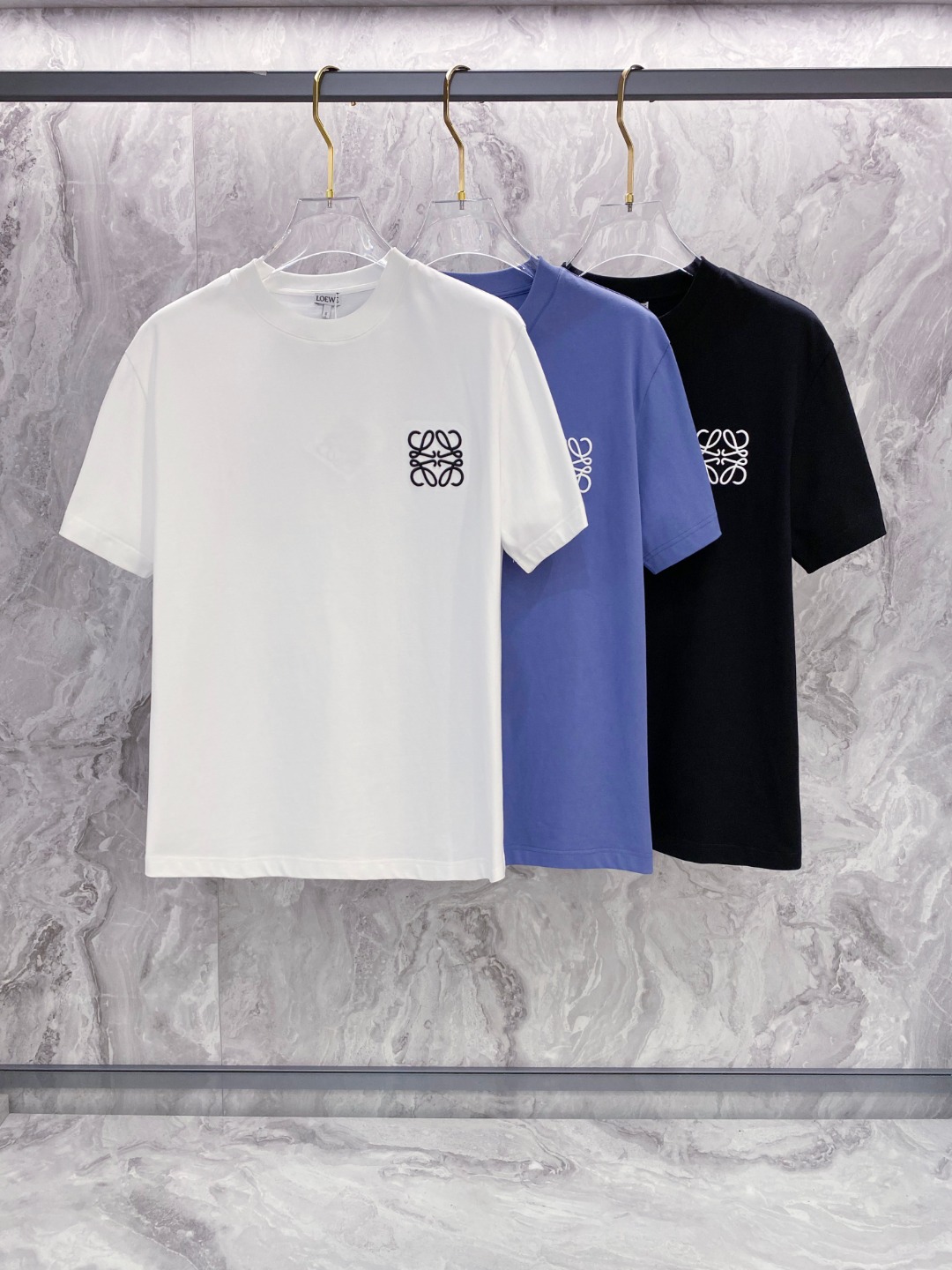 罗意威 夏装新款男女同款👫短袖T恤，！定制专属纯棉面料，定制原版工艺螺纹，胸前重工字母logo工艺设计！