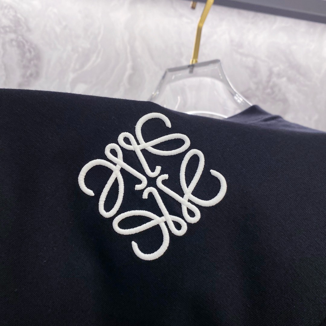 罗意威 夏装新款男女同款👫短袖T恤，！定制专属纯棉面料，定制原版工艺螺纹，胸前重工字母logo工艺设计！