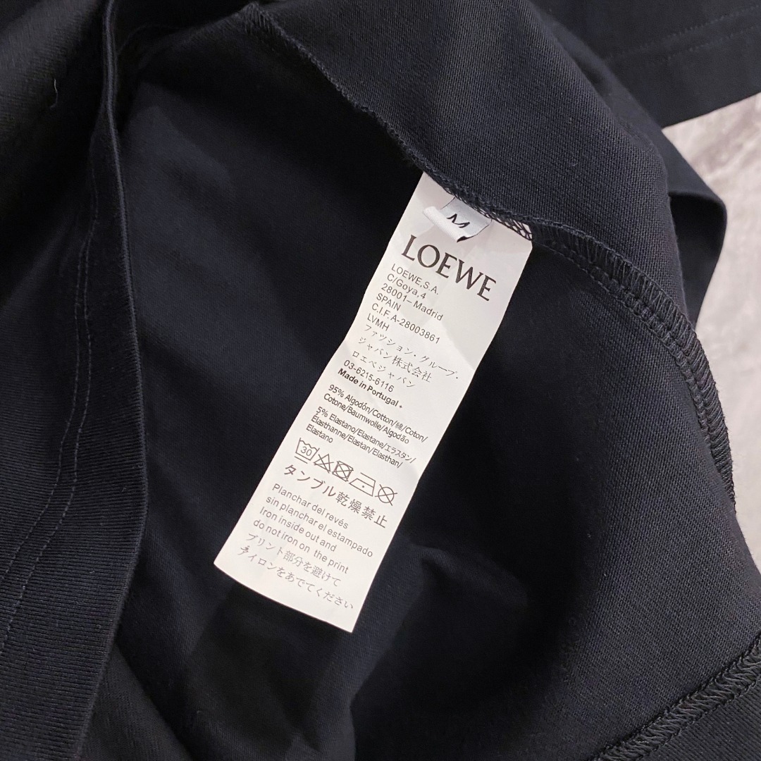 罗意威 夏装新款男女同款👫短袖T恤，！定制专属纯棉面料，定制原版工艺螺纹，胸前重工字母logo工艺设计！