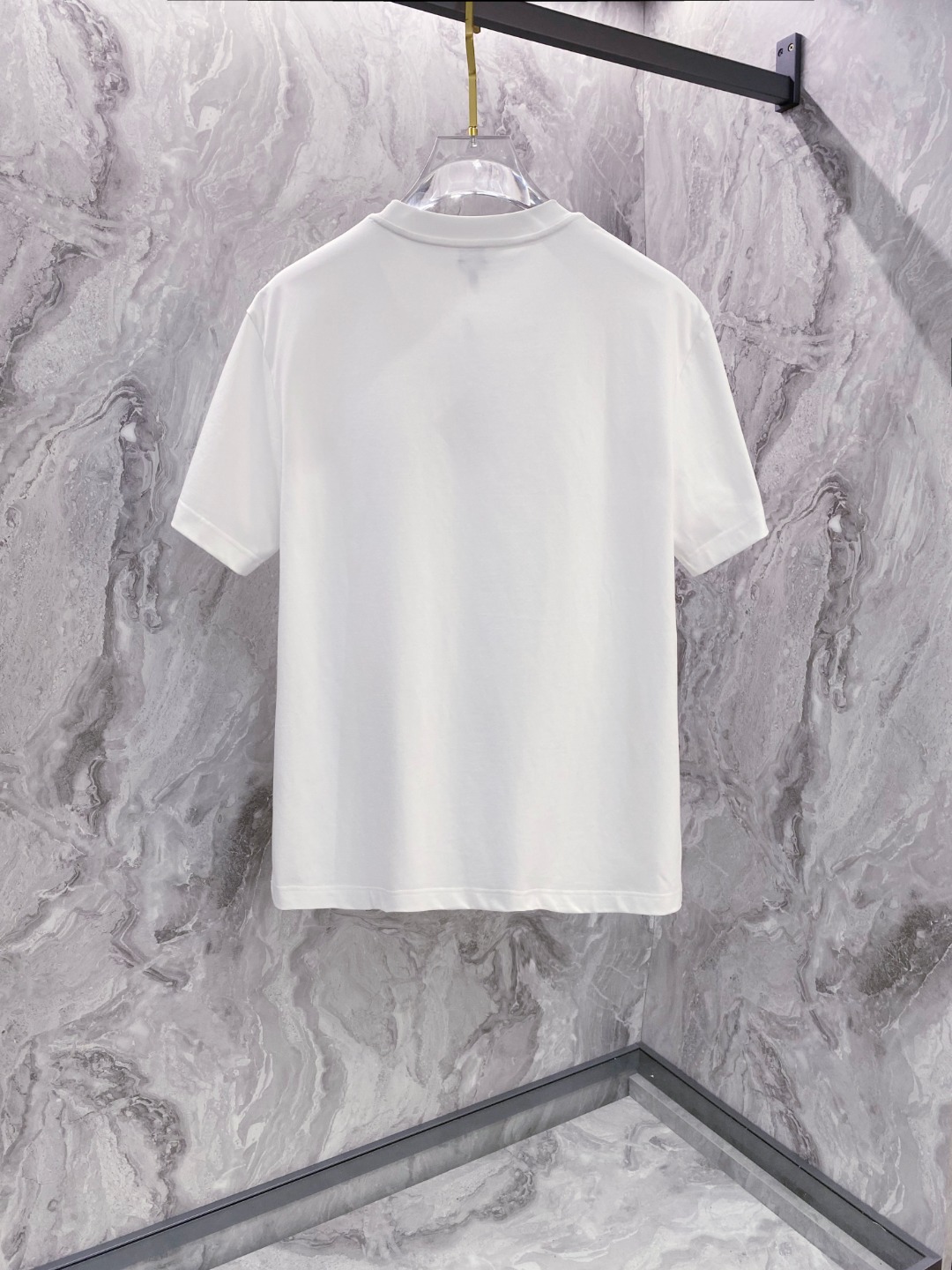 罗意威 夏装新款男女同款👫短袖T恤，！定制专属纯棉面料，定制原版工艺螺纹，胸前重工字母logo工艺设计！