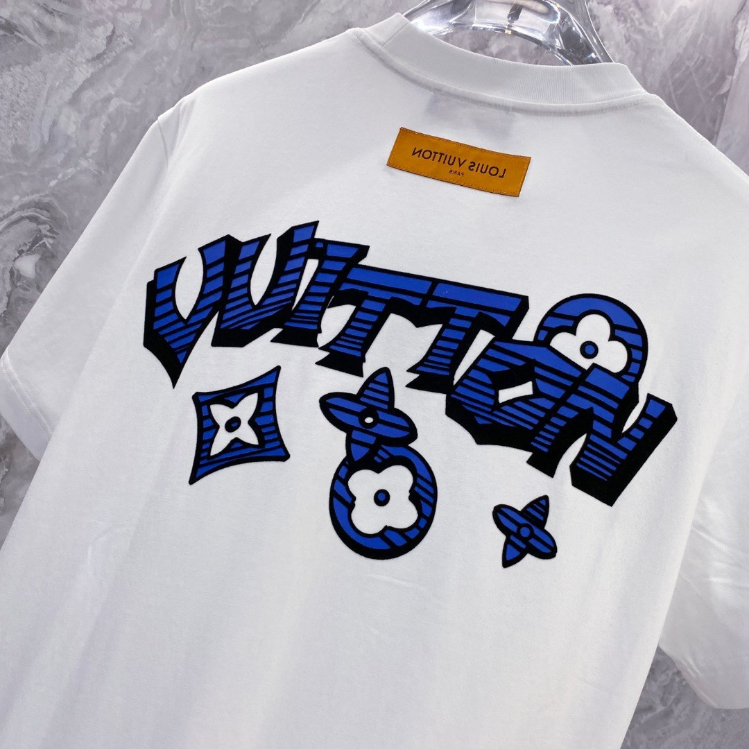 LV 2025夏装新款男女同款👫短袖T恤,!定制专属纯棉面料,定制原版工艺螺纹,胸前重工字母logo工