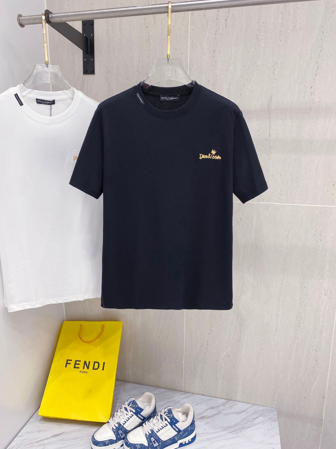 杜嘉班*D&G 25SS春夏新款首发专柜最新款短袖圆领T恤 高端订制 设计前卫时尚！品牌logo重工艺设