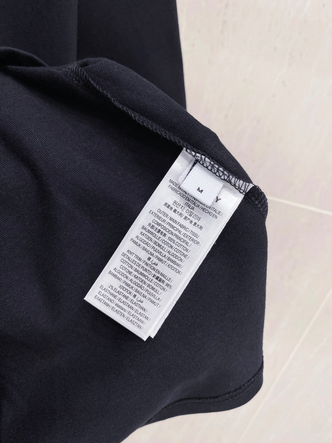 巴宝*Burberry 25SS春夏新款首发专柜最新款短袖圆领T恤 高端订制 设计前卫时尚！品牌logo