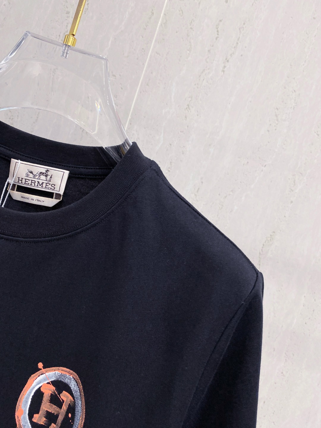 爱马*Hermes 25SS春夏新款首发专柜最新款短袖圆领T恤 手绘高端订制 设计前卫时尚！品牌logo