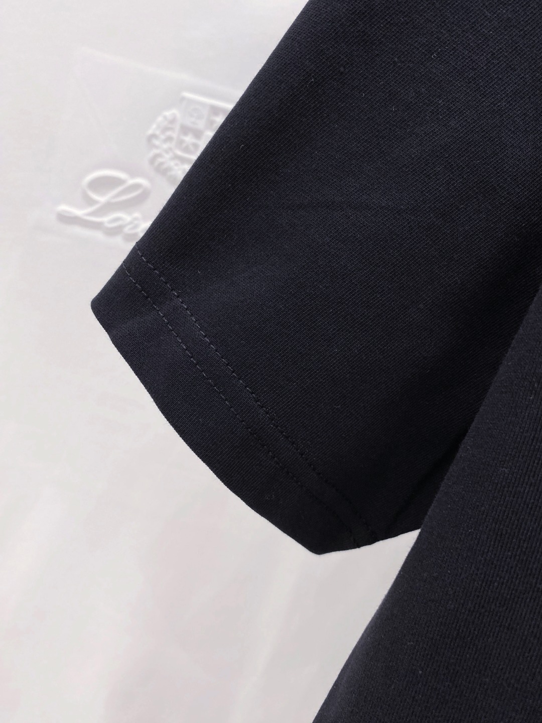 Loro Piana诺悠翩雅 25SS春夏新款首发专柜最新款短袖圆领T恤 高端订制 设计前卫时尚！品牌l