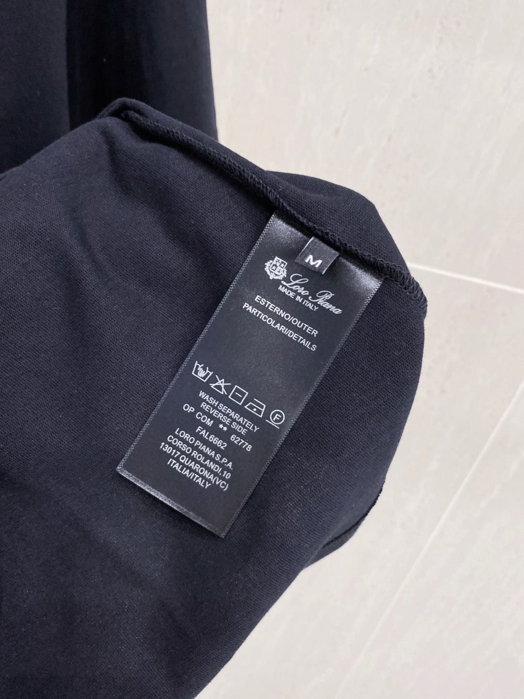 Loro Piana诺悠翩雅 25SS春夏新款首发专柜最新款短袖圆领T恤 高端订制 设计前卫时尚！品牌l