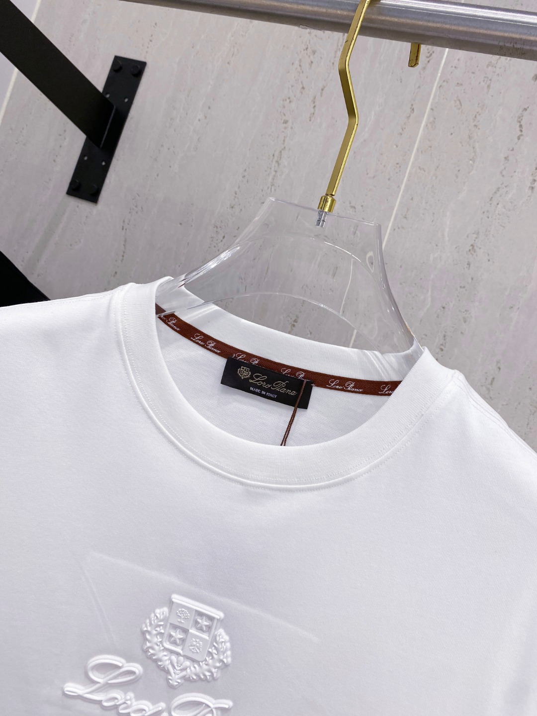 Loro Piana诺悠翩雅 25SS春夏新款首发专柜最新款短袖圆领T恤 高端订制 设计前卫时尚！品牌l