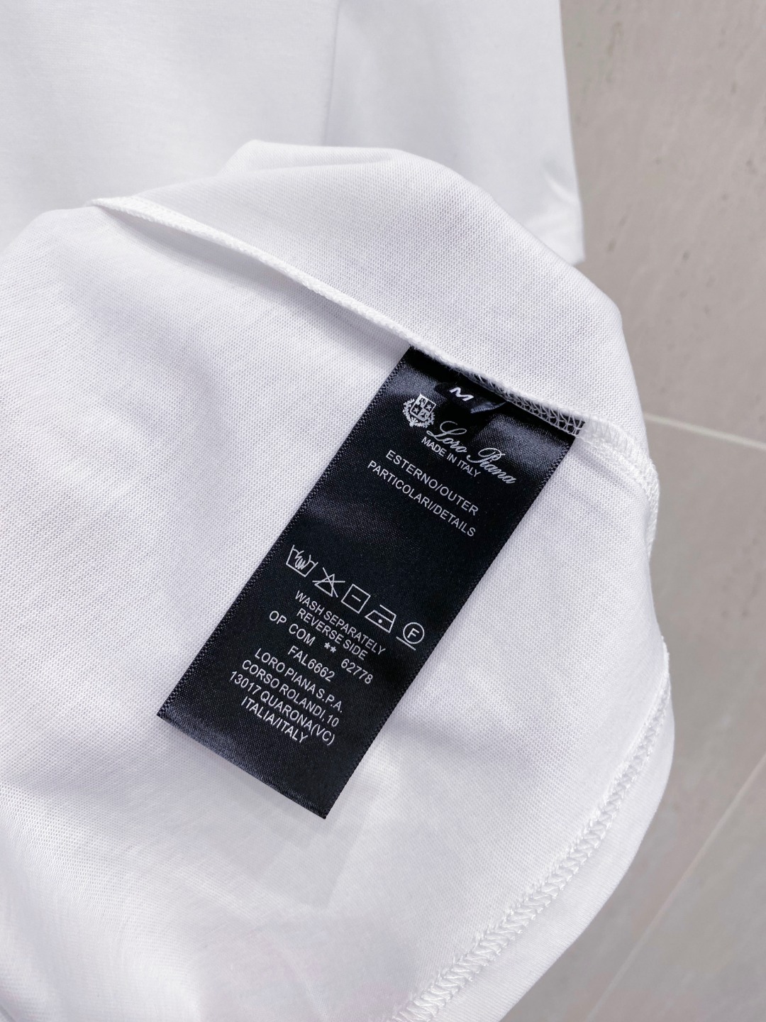 Loro Piana诺悠翩雅 25SS春夏新款首发专柜最新款短袖圆领T恤 高端订制 设计前卫时尚！品牌l