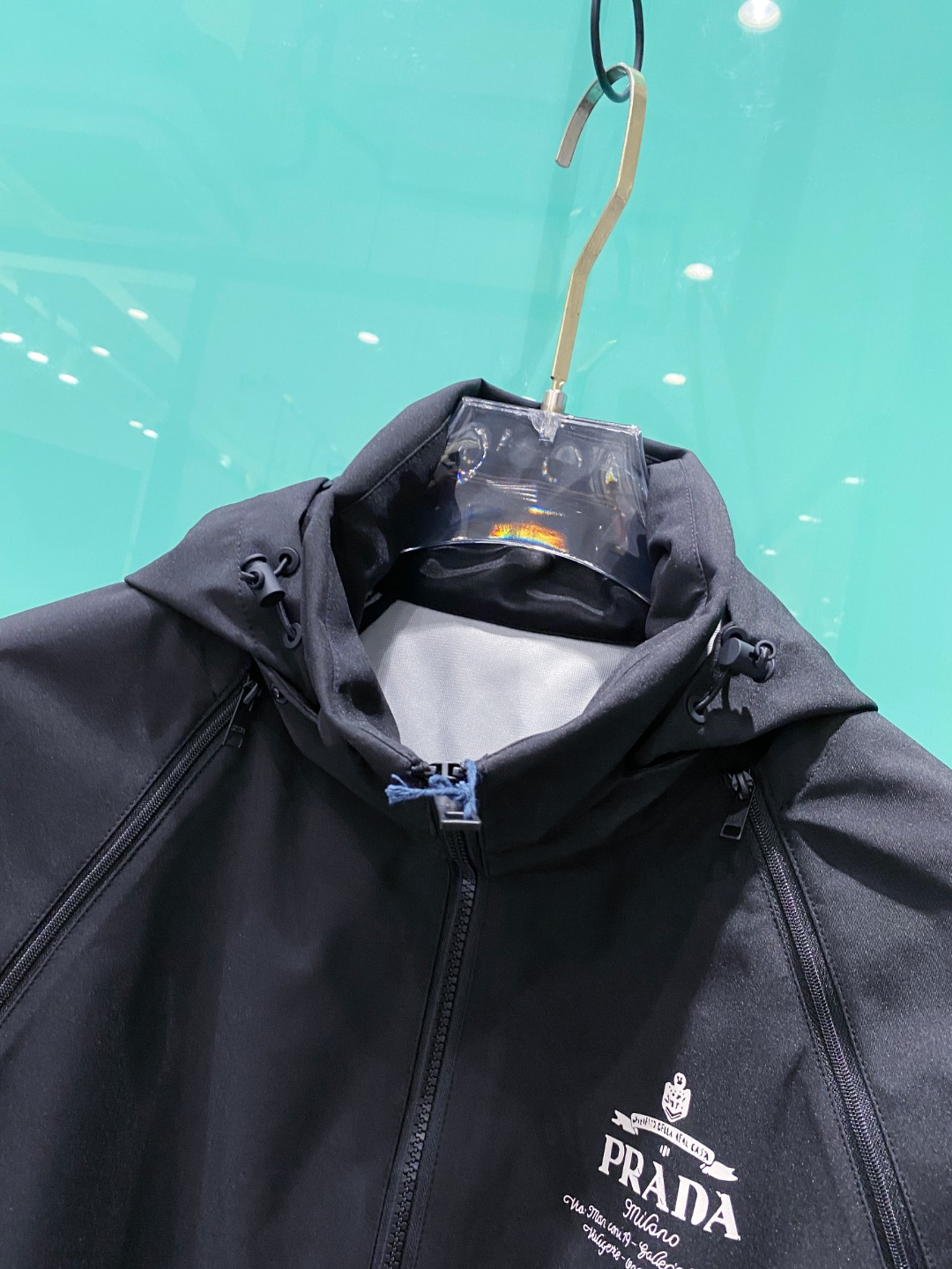 普拉达 2026ss春季新款标识冲锋衣外套🔥百搭爆款🌟细节拉满 码数：48-56