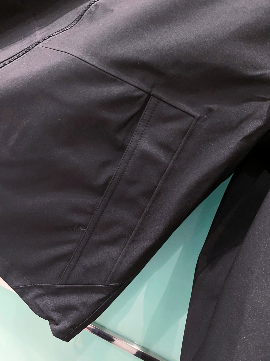 普拉达 2026ss春季新款标识冲锋衣外套🔥百搭爆款🌟细节拉满 码数：48-56