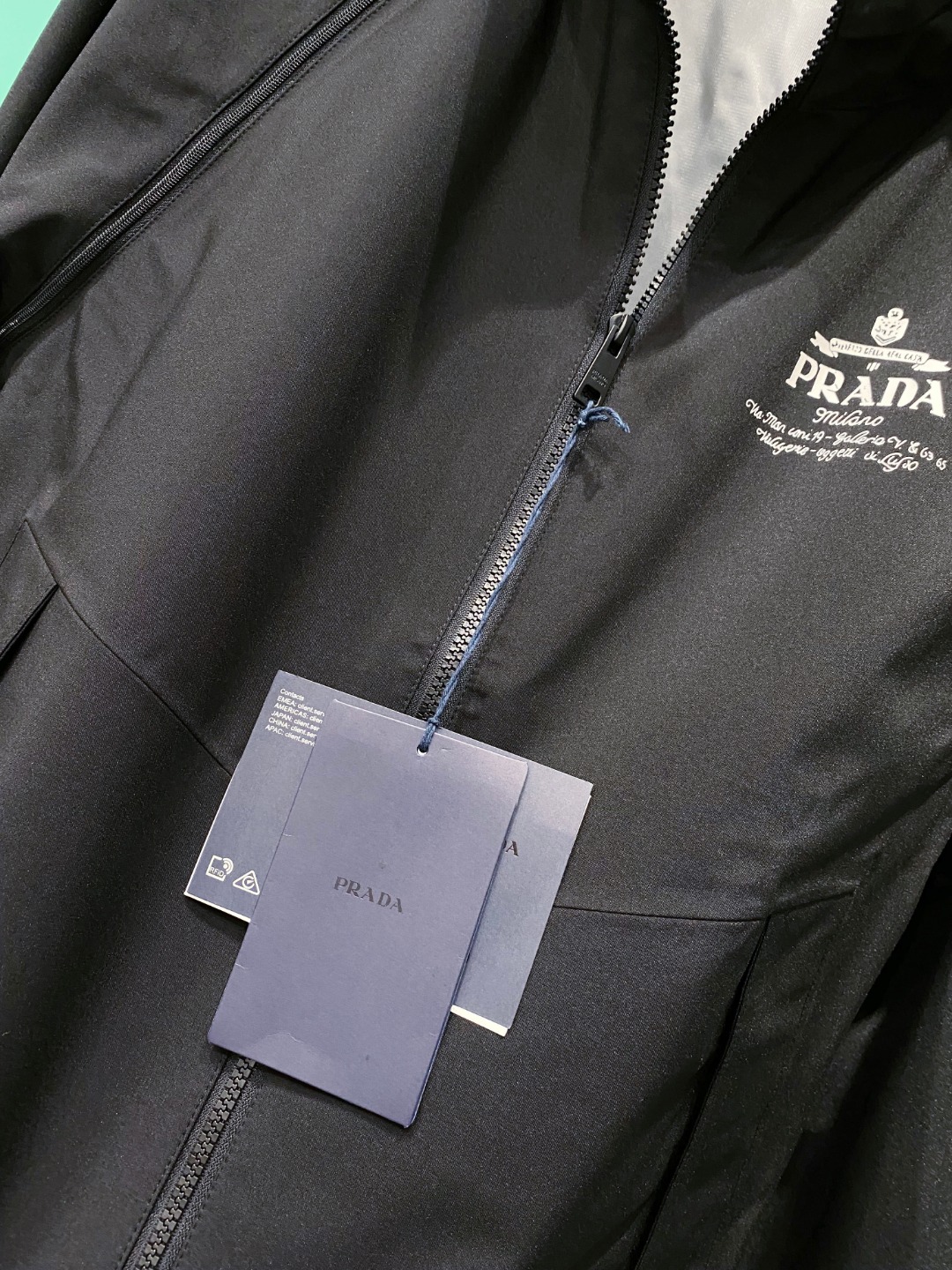 普拉达 2026ss春季新款标识冲锋衣外套🔥百搭爆款🌟细节拉满 码数：48-56