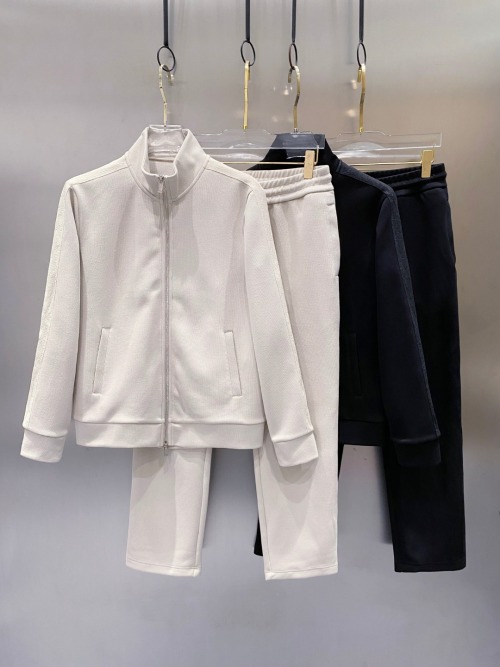 DIOR 2025 Early Autumn New Casual Suit, Fashionable and Comfortable Outfit 1 DIOR 2025 Early Autumn New Casual Suit, Fashionable and Comfortable Outfit