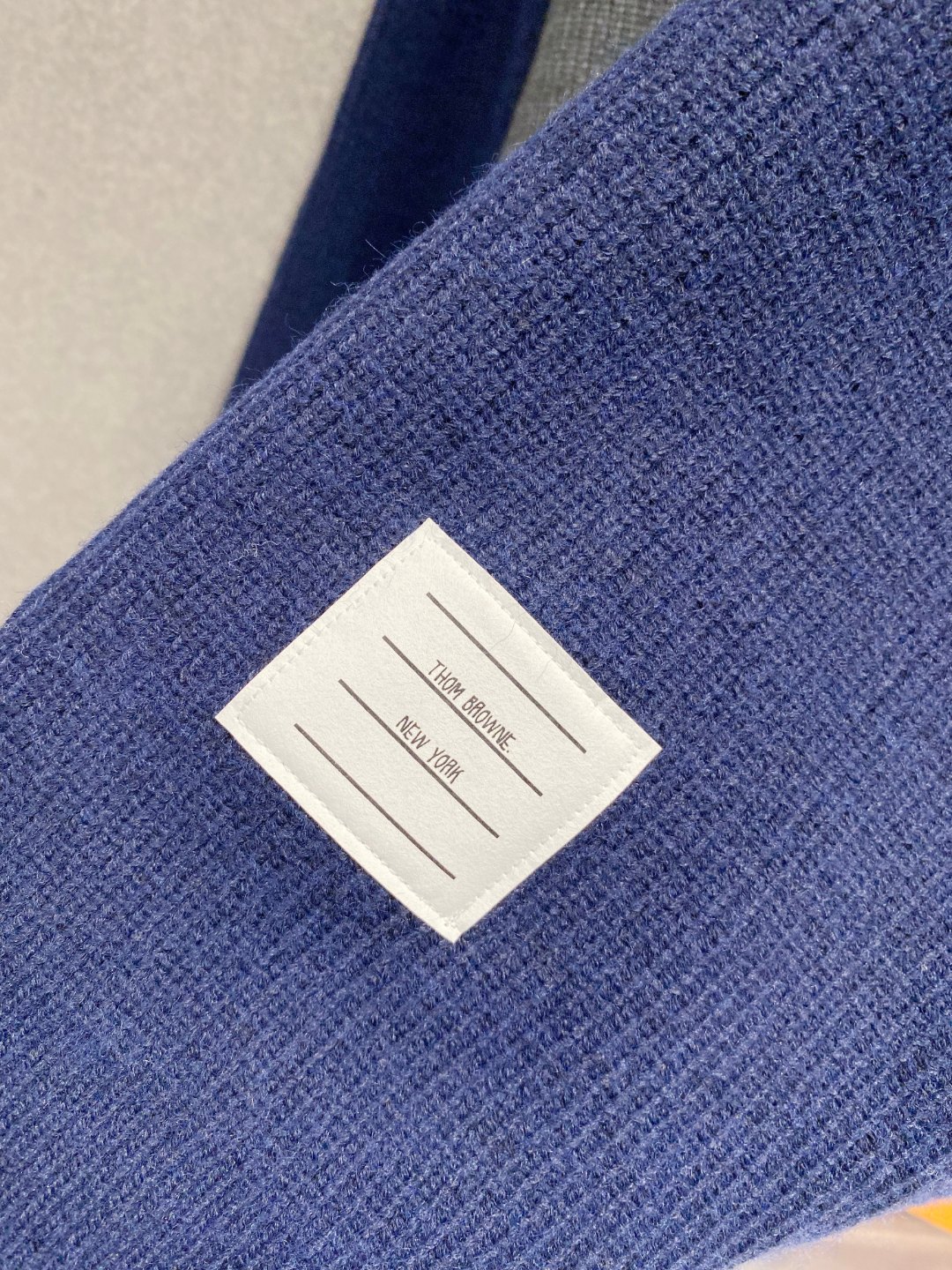 ￼ 汤姆布朗 官网 秋冬同步更新 针织外套 海外爆款 精细羊毛针织厚实面料 舒服又保暖 绝对高端产物 M