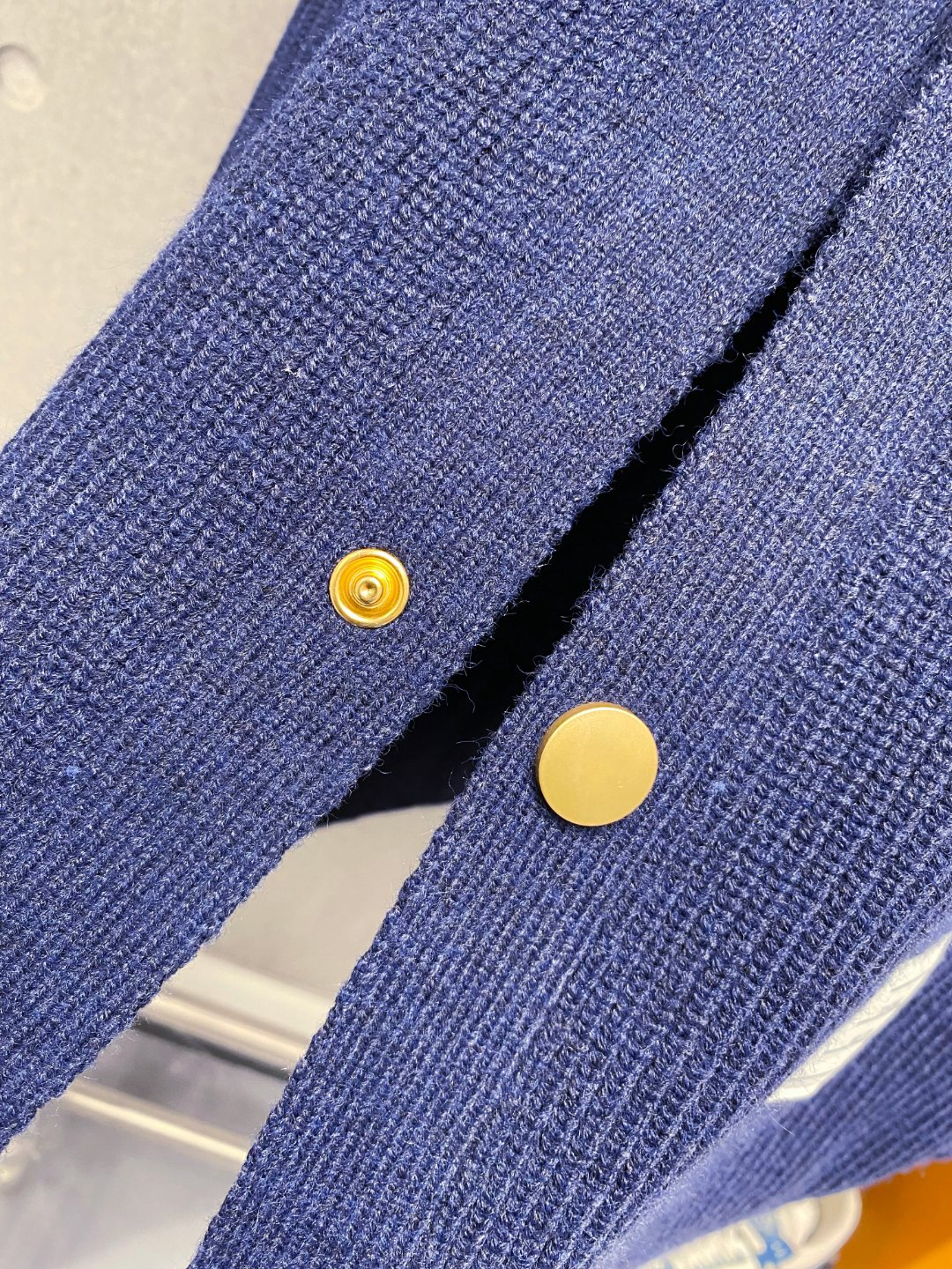 ￼ 汤姆布朗 官网 秋冬同步更新 针织外套 海外爆款 精细羊毛针织厚实面料 舒服又保暖 绝对高端产物 M