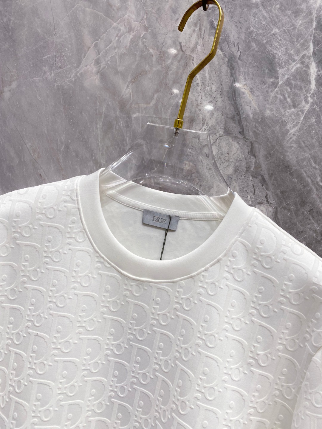 迪奥 2025秋冬专柜新款 时尚休闲打底衫长袖T恤，精选进口高密度双面拉架棉面料，精致原版logo打造，