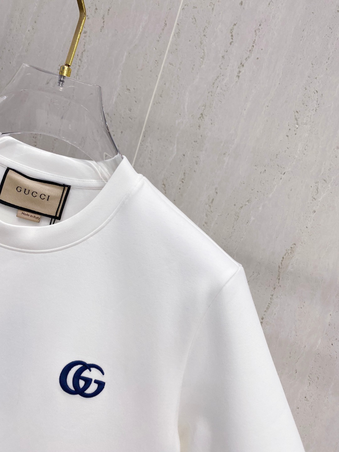 Gucci Embroidered Logo Short Sleeve T-Shirt - Stylish & Comfortable 5 o 1j3r8ltlcud5abo1kik1d5jol73