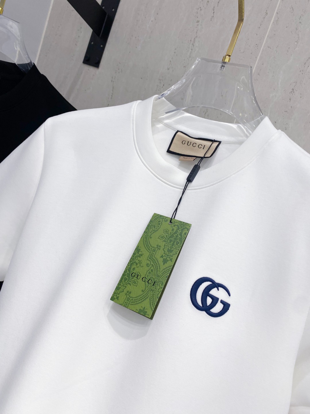 Gucci Embroidered Logo Short Sleeve T-Shirt - Stylish & Comfortable 10 o 1j3r8ltlea6e1s5s1t2sof9e0b8