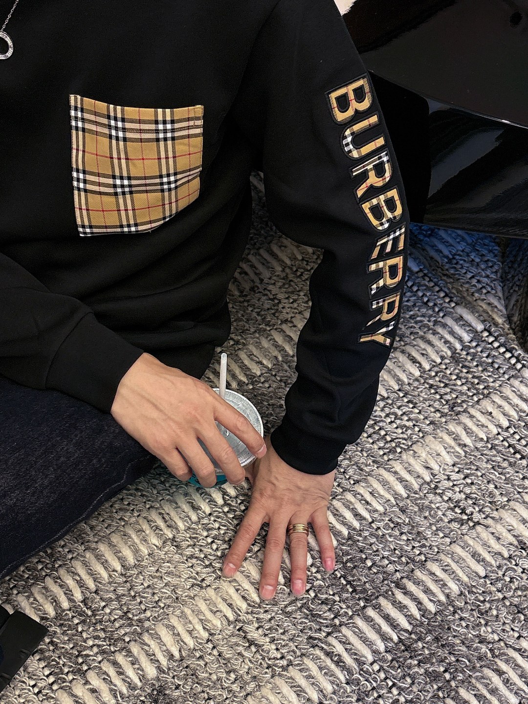 BURBERRY巴宝莉 2025ss秋冬新品 长袖太空棉卫衣，经典Logo设计，百搭款 官网同步发售 定