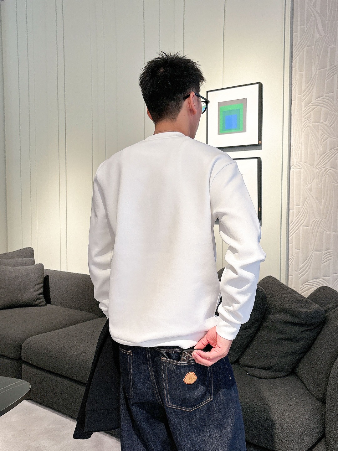 alo 2025ss秋冬新品 长袖太空棉卫衣，经典Logo设计，百搭款 官网同步发售 定制面料，柔软细腻