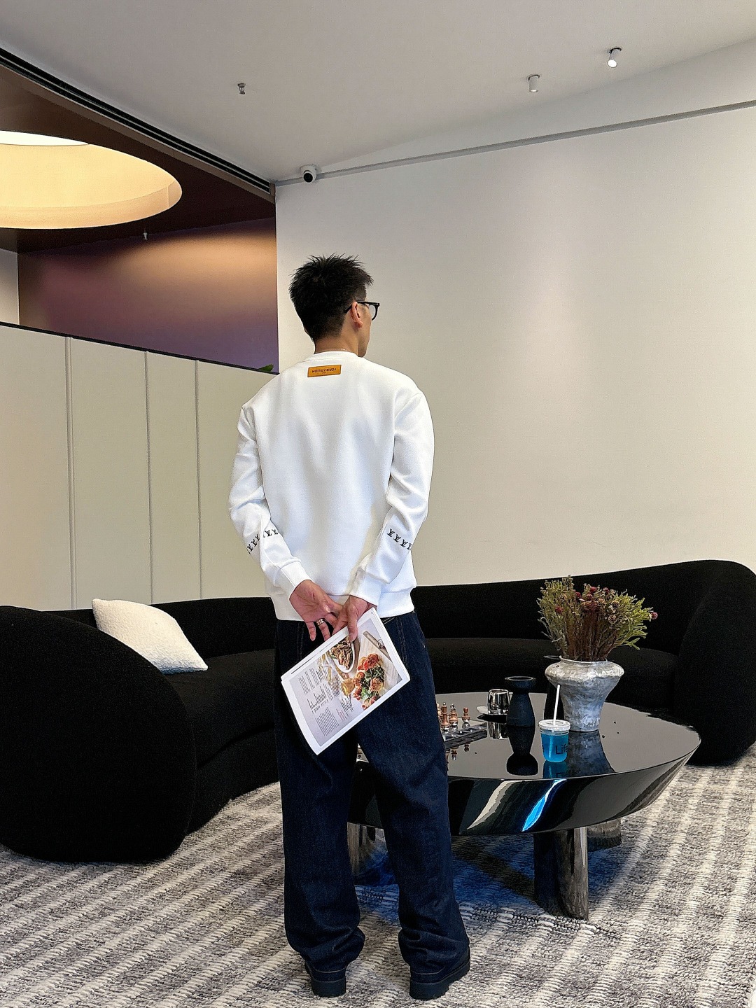 LV路易威登 2025ss秋冬新品 长袖太空棉卫衣，经典Logo设计，百搭款，定制面料，柔软细腻，亲肤感