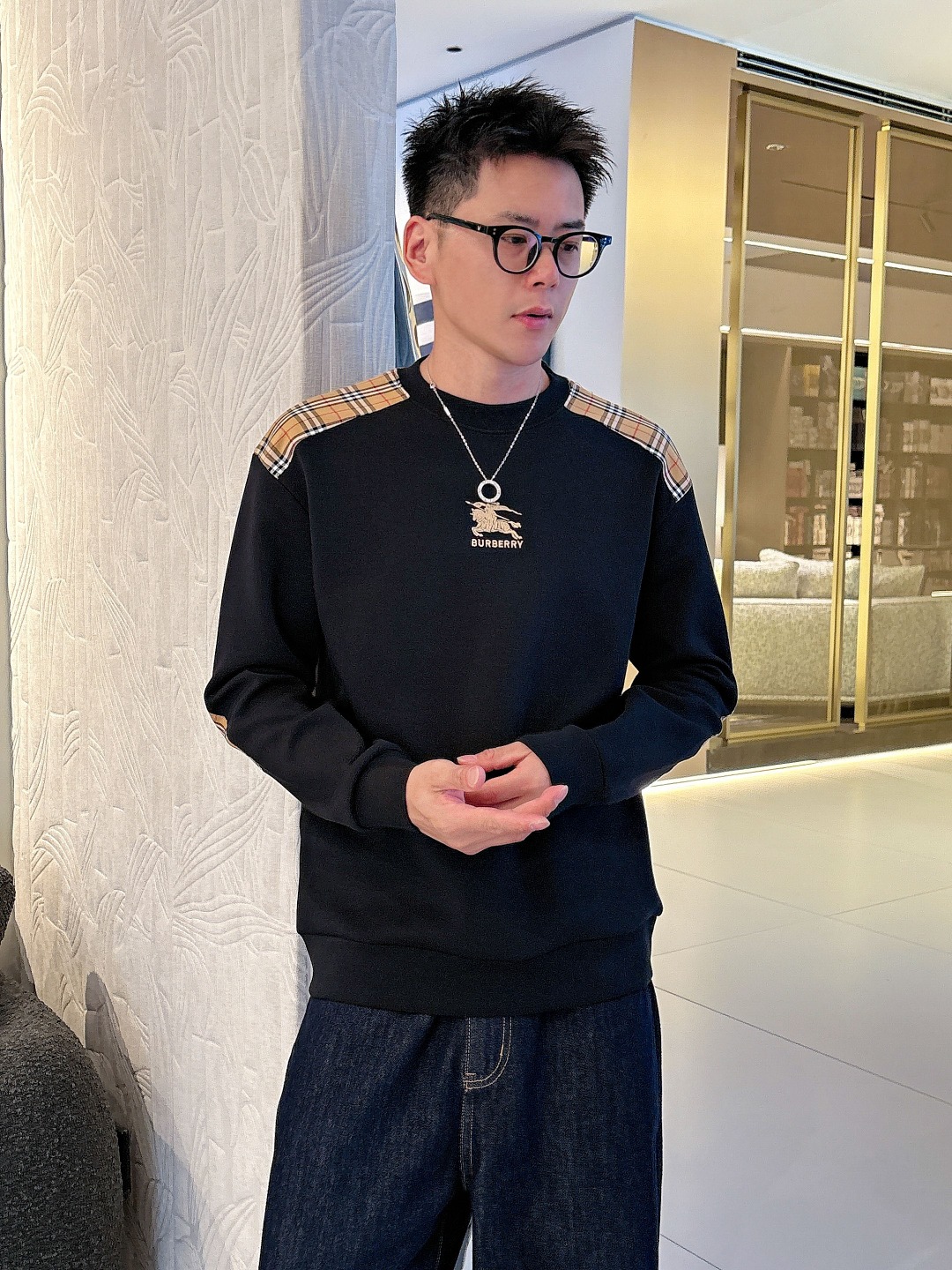 BURBERRY巴宝莉 2025ss秋冬新品 长袖太空棉卫衣，经典Logo设计，百搭款 官网同步发售 定