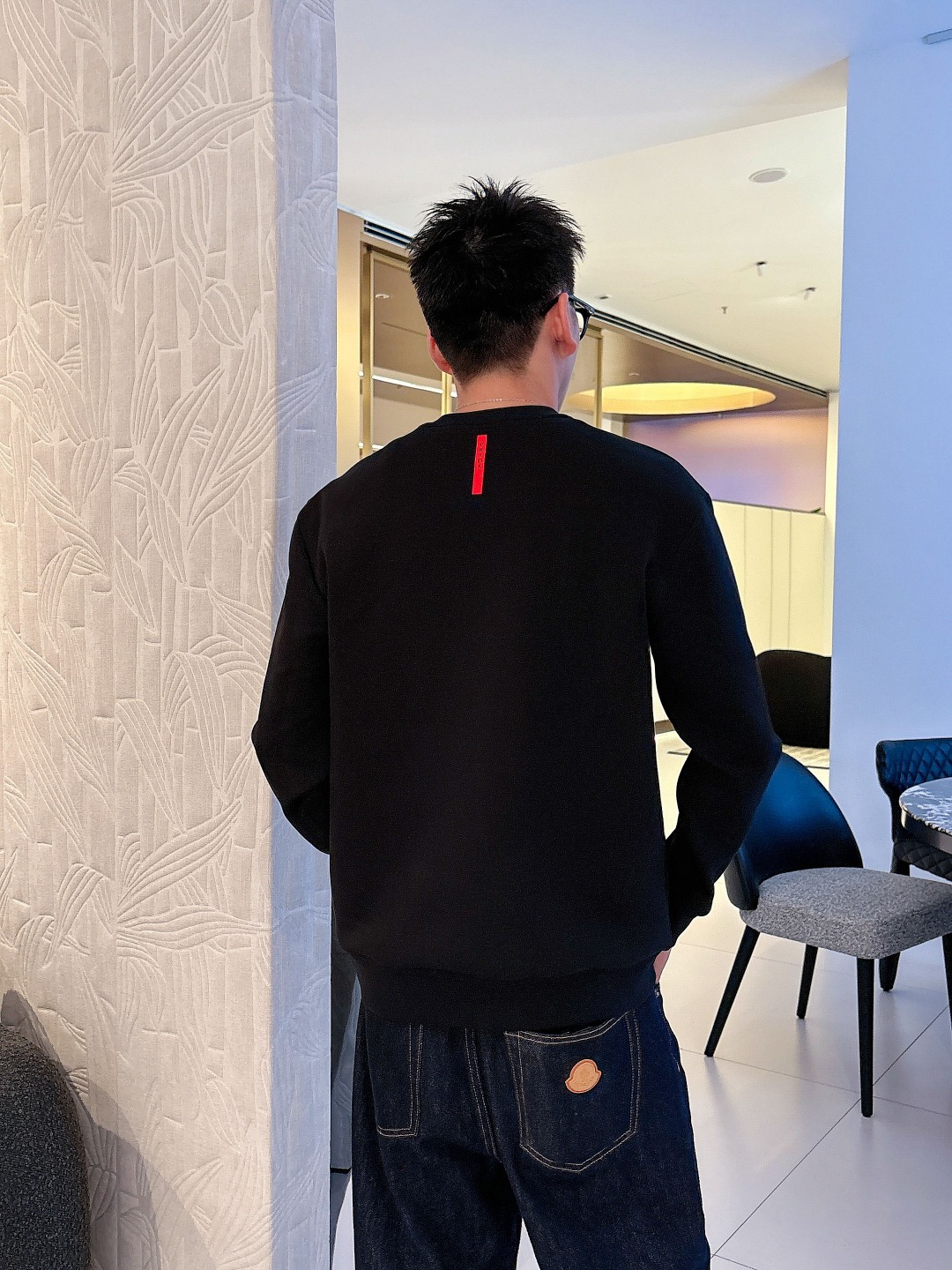 PRADA 普拉达 2025ss秋冬新品 长袖太空棉卫衣，经典Logo设计，百搭款 官网同步发售 定制面