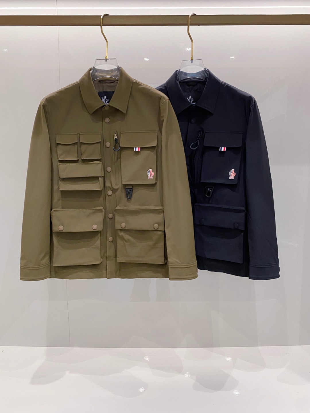 蒙口 Moncler 2026春季新品发布，蒙口工装款棉衣出货，面料及辅料全部原版订制，工装机能风做工复