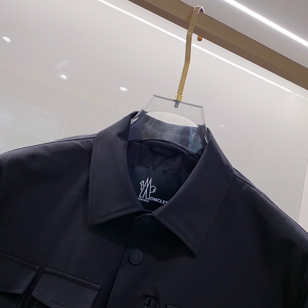 蒙口 Moncler 2026春季新品发布，蒙口工装款棉衣出货，面料及辅料全部原版订制，工装机能风做工复