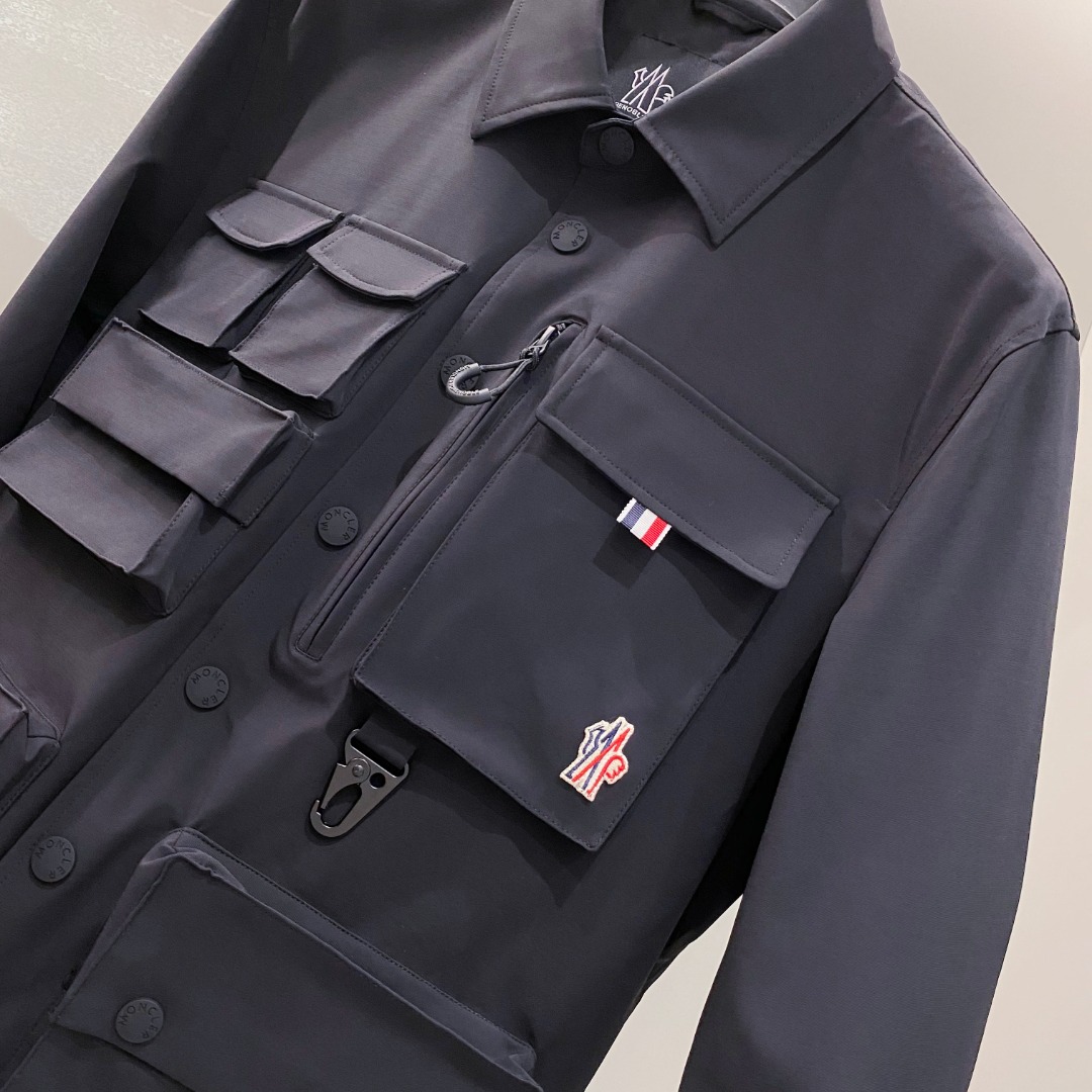 蒙口 Moncler 2026春季新品发布，蒙口工装款棉衣出货，面料及辅料全部原版订制，工装机能风做工复