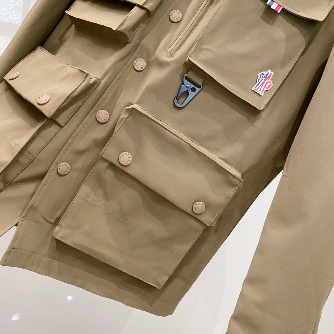 蒙口 Moncler 2026春季新品发布，蒙口工装款棉衣出货，面料及辅料全部原版订制，工装机能风做工复