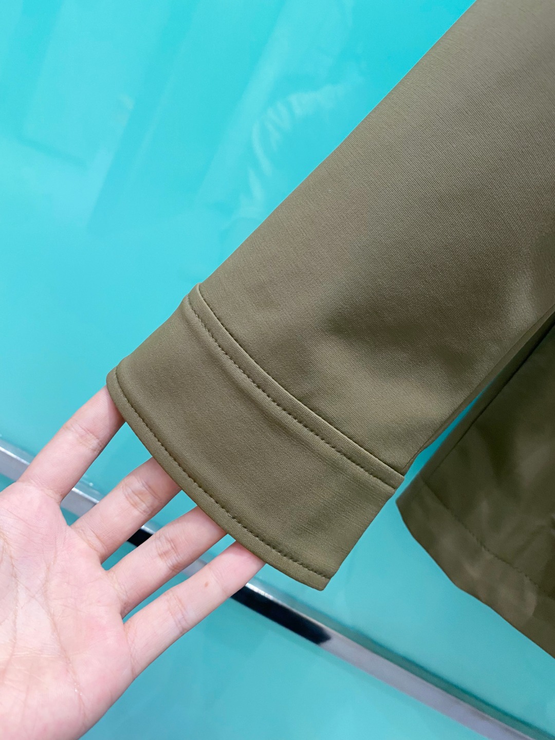 Moncler 蒙口 2026春季新品发布，蒙口工装款棉衣，面料及辅料全部原版订制，工装机能风做工复杂，