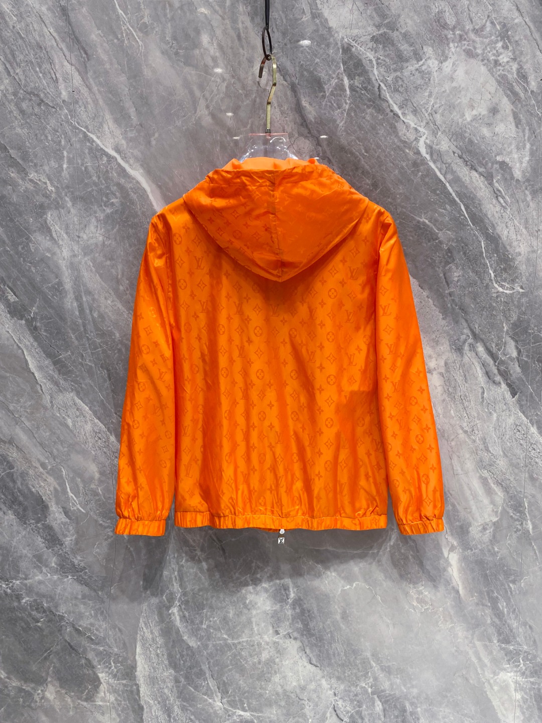 2025SS LV 秋冬新品🆕夹克外套 系列专柜定制面料 透气舒适度高，细节无可挑剔，元素设计理念，体现