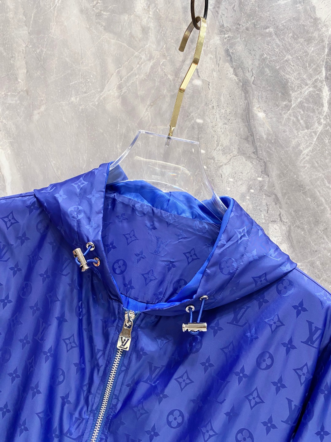 2025SS LV 秋冬新品🆕夹克外套 系列专柜定制面料 透气舒适度高，细节无可挑剔，元素设计理念，体现