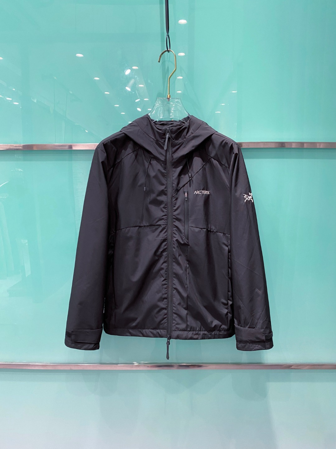 NO:539626,ARC TERYX Arc TERYX FW autumn and winter new style. The same style for men's jacket on the official website, the original three-standard complete high-end version. Customized fabric. High breathability and comfort, impeccable details, brand elements design concept, reflecting high quality. The feel is delicate and soft. It presents casual cut, and the upper body style is superb. Number of 48-56, arc'teryx, jackets & coats, jackets & coats, alexander wang19860909ARC TERYX 始祖鸟FW秋冬新款 官网同款男士夹克外套,原单三标齐全高端版本 定制面料 透气舒适度高,细节无可挑剔,品牌元素设计理念,体现高品质.手感细腻柔软 呈现休闲裁剪,上身版型超赞 码数48-56,arc'teryx,jackets & coats,jackets & coats,alexander wang,Men's clothing