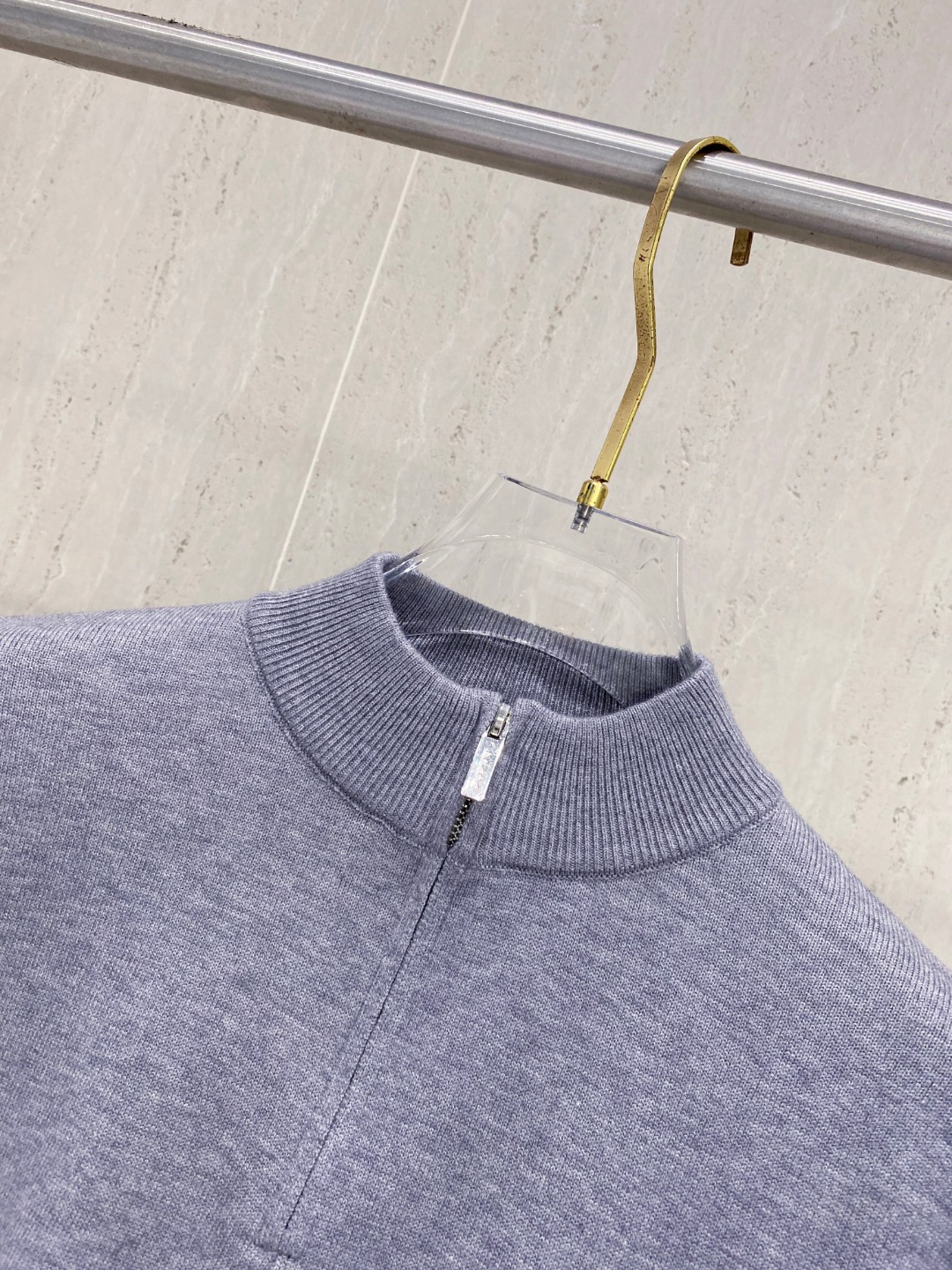 o 1j6hslpdl19imj5t154514nh18ph4