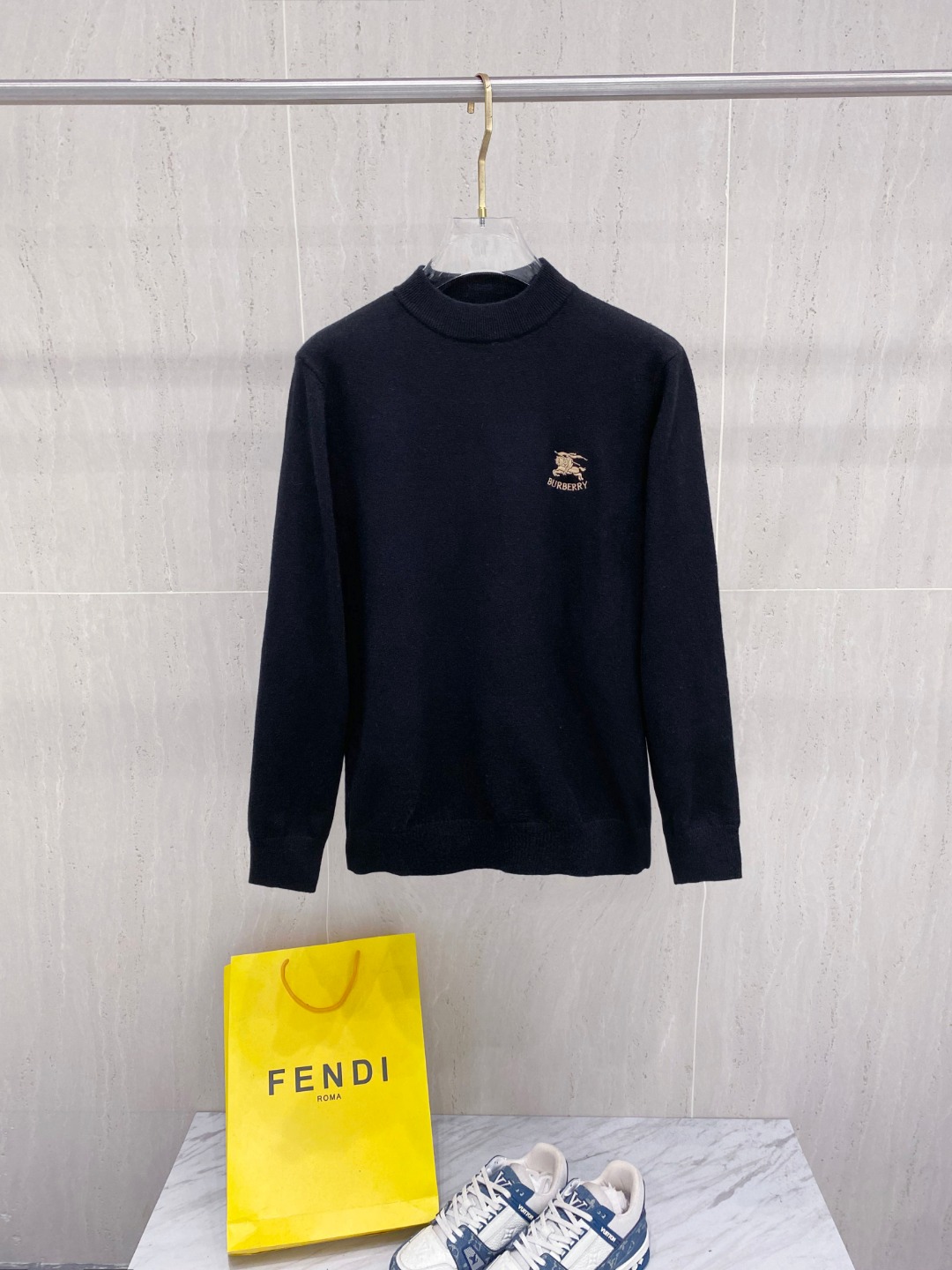 Burberry Men's Black Wool-Blend Half-Zip High Neck Sweater Pullover 2 o 1j6hso4vgqdkk481aigdp916pb0