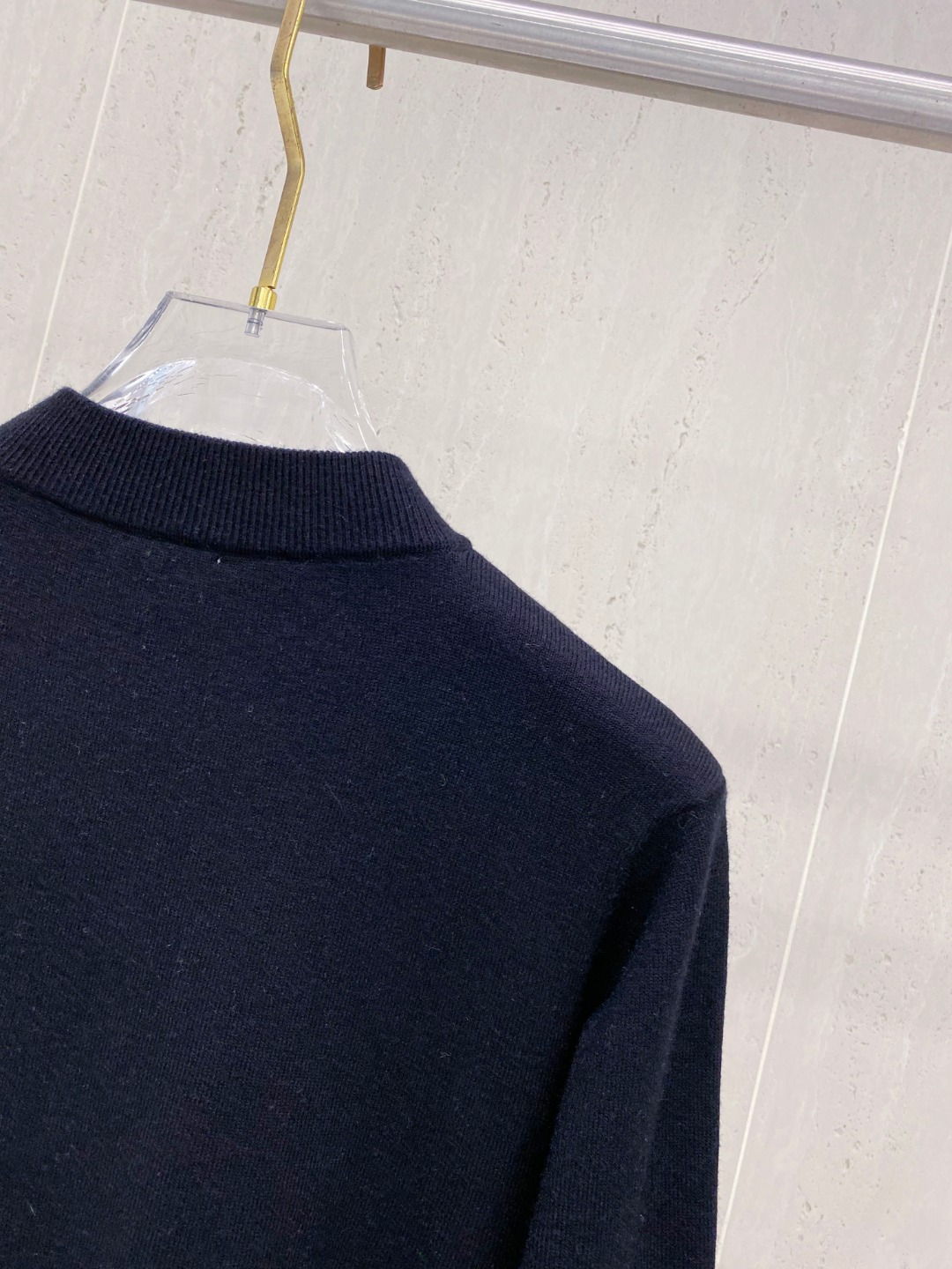 Burberry Men's Black Wool-Blend Half-Zip High Neck Sweater Pullover 4 o 1j6hso4vi1tj05i513gg1i2q1hb62