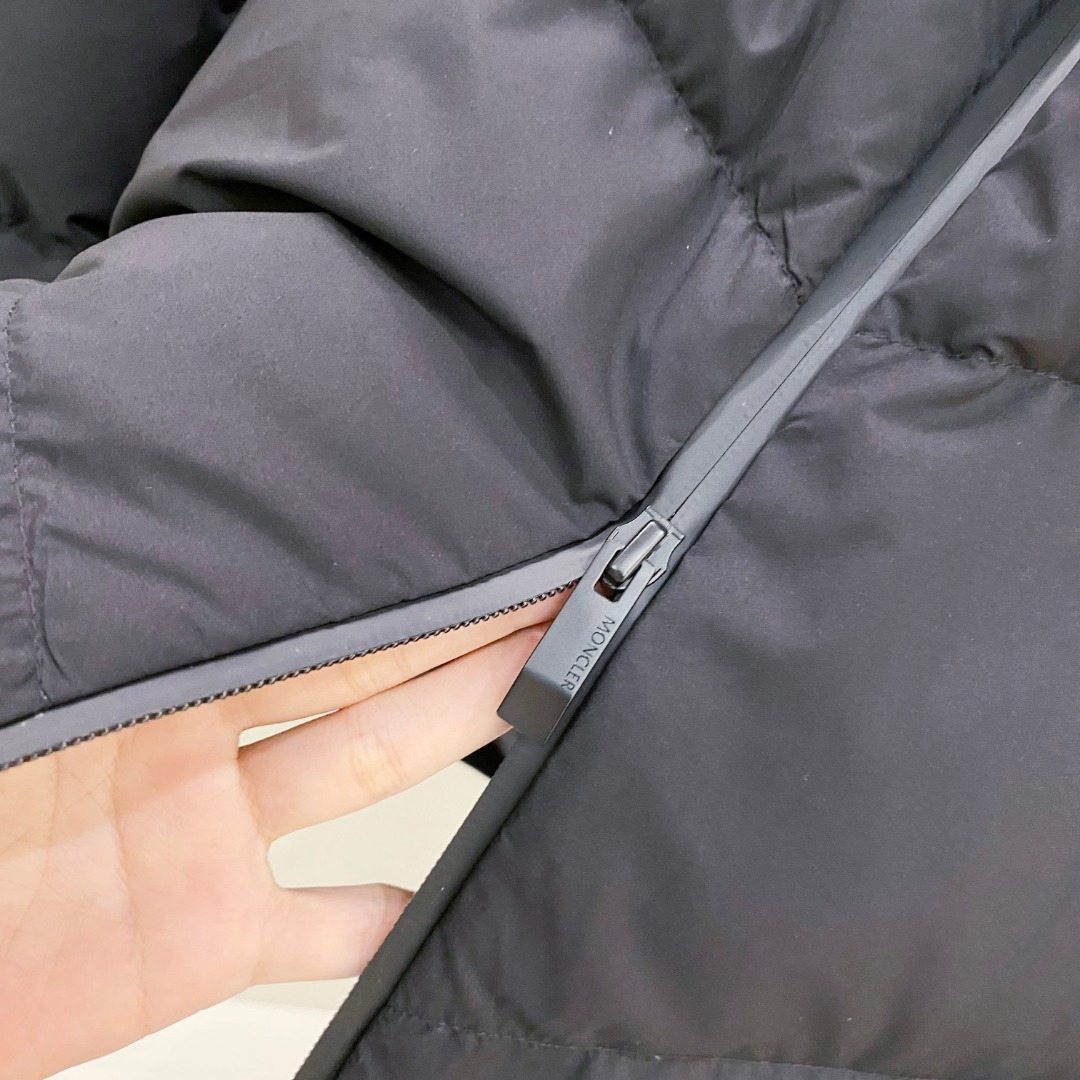 Moncler Forez蒙口2025男士连帽短款羽绒夹克外套.(连帽可脱卸.可变立领夹克)特级鹅绒填充