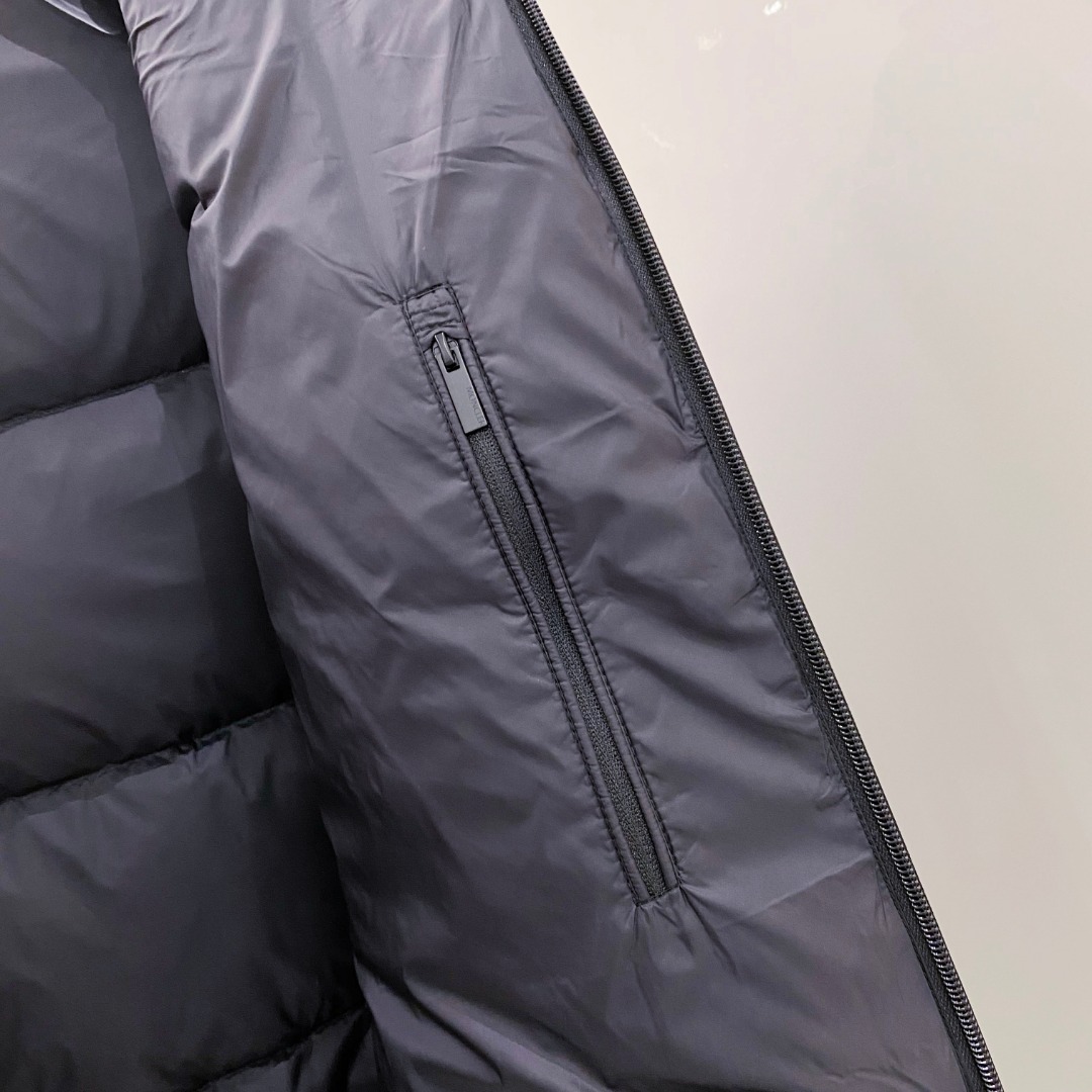 Moncler Forez蒙口2025男士连帽短款羽绒夹克外套.(连帽可脱卸.可变立领夹克)特级鹅绒填充