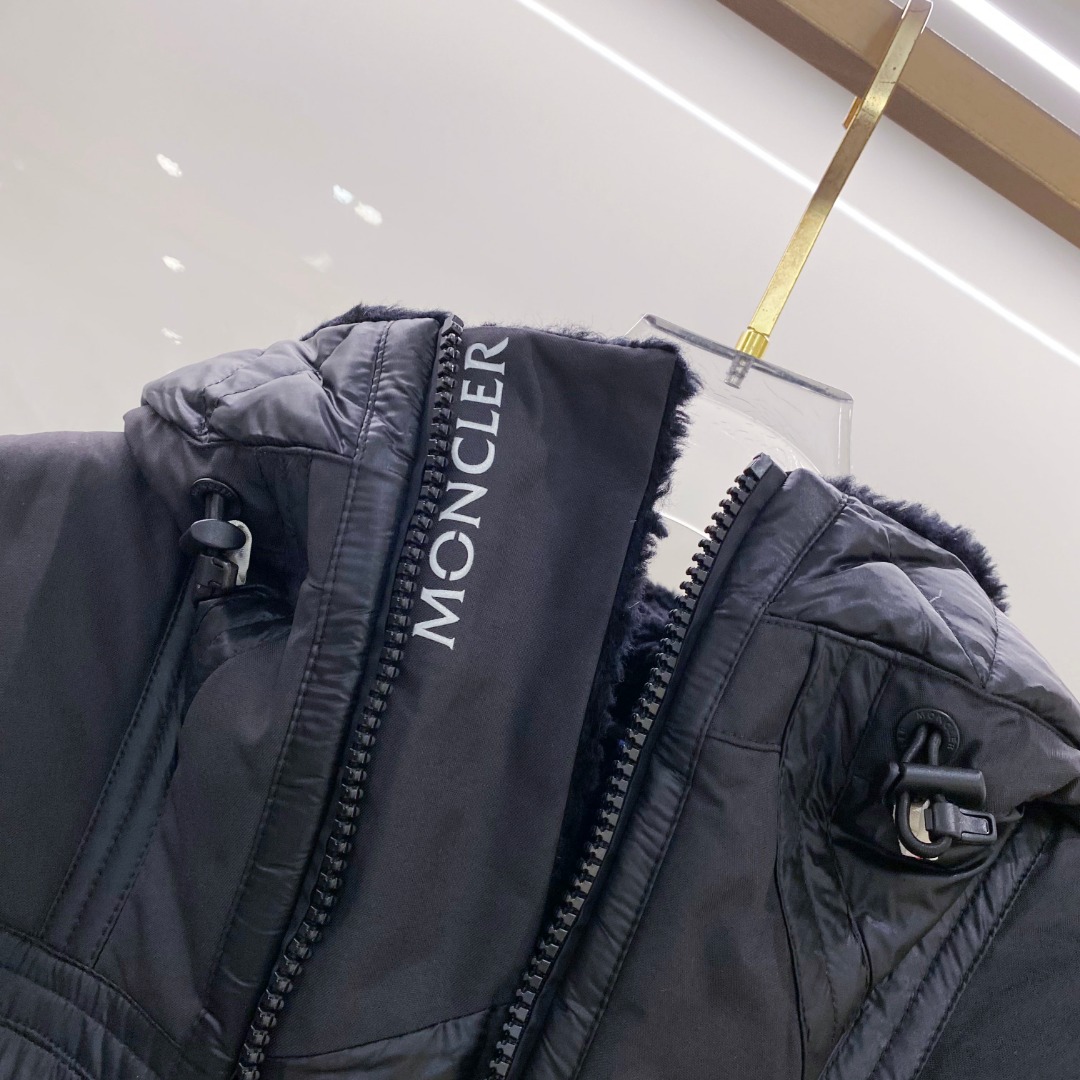 特级羽绒⬆️ Moncler Grenoble男士Morgins羊毛皮拼接里羽绒服.高端单品.原版购入开