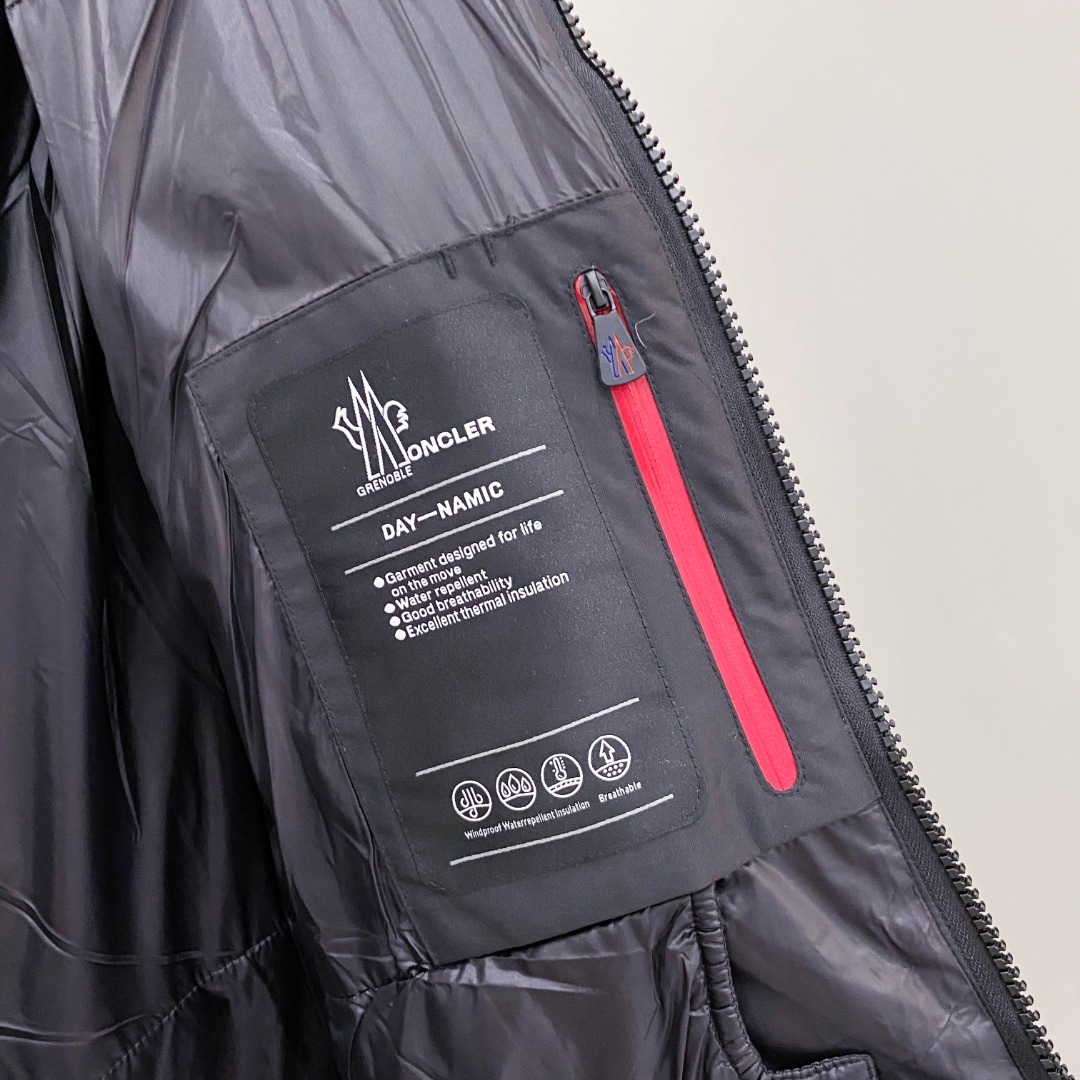 特级羽绒⬆️ Moncler Grenoble男士Morgins羊毛皮拼接里羽绒服.高端单品.原版购入开