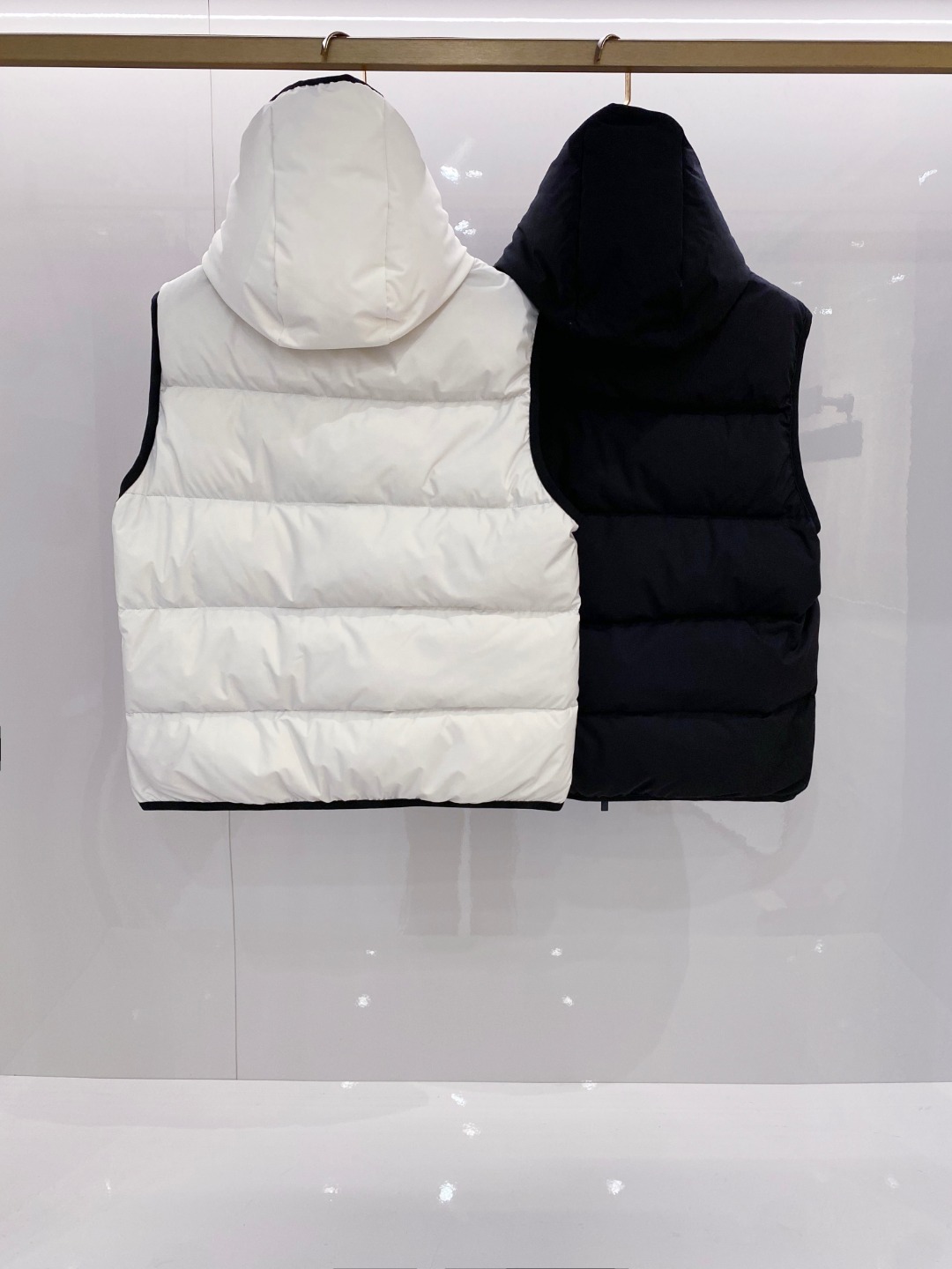 Moncler Valmasque蒙口男士可拆卸兜帽羽绒马甲.原版购入开发.特级鹅绒填充➕原厂替换面料➕